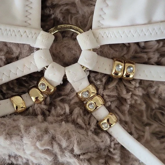 Vintage Sexy JLO Cream/White String Bikini W/ Gold Beaded Detail🤍 RARE - Picture 5 of 6